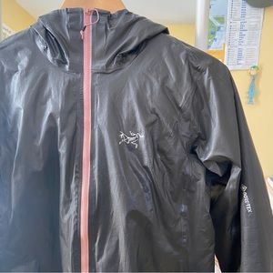 Arc’teryx Norvan SL Insulated Gore-Tex Hoody - Women’s